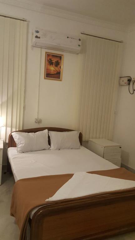 Park Banjara Guest House Hyderabad Esterno foto